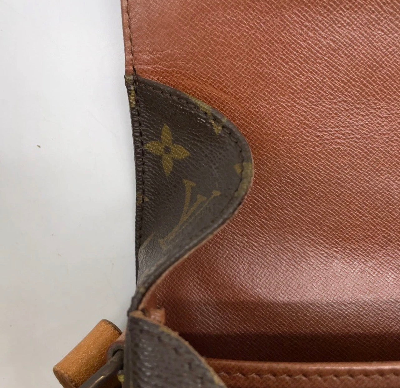 Authentic Vintage Louis Vuitton Monogram Cartouchiere MM M51253 Shoulder Bag