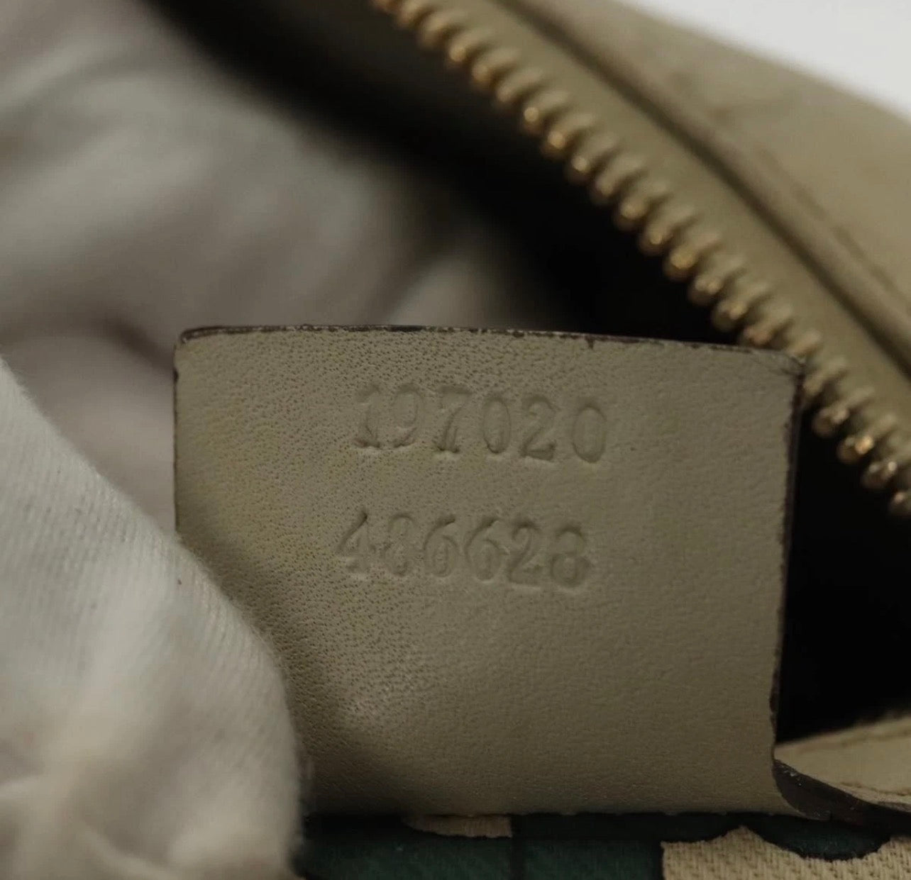 GUCCI GG Leather Guccissima Handbag