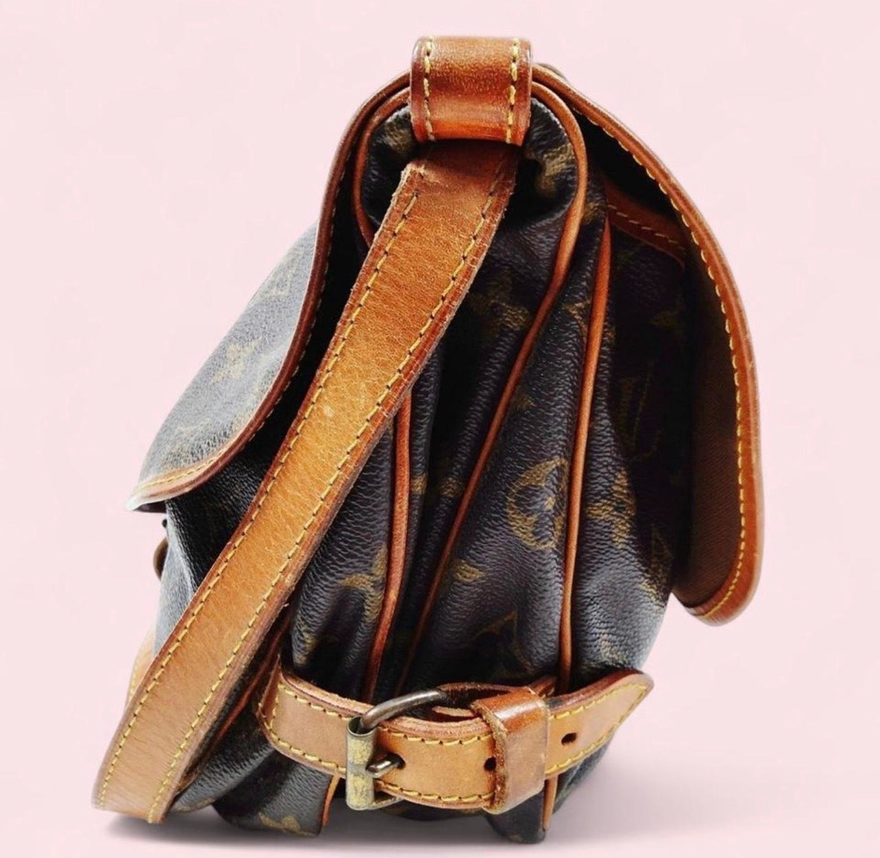 Vintage Louis Vuitton Crossbody bag Saumur 30 (1989)