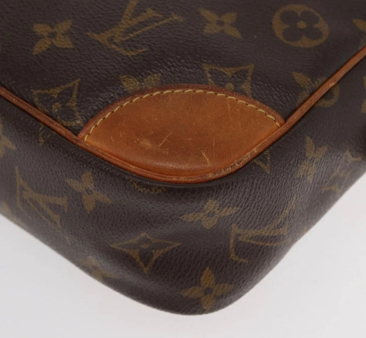 Vintage LOUIS VUITTON Compiegne 28 Clutch