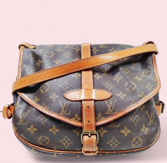 Vintage Louis Vuitton Crossbody bag Saumur 30 (1989)
