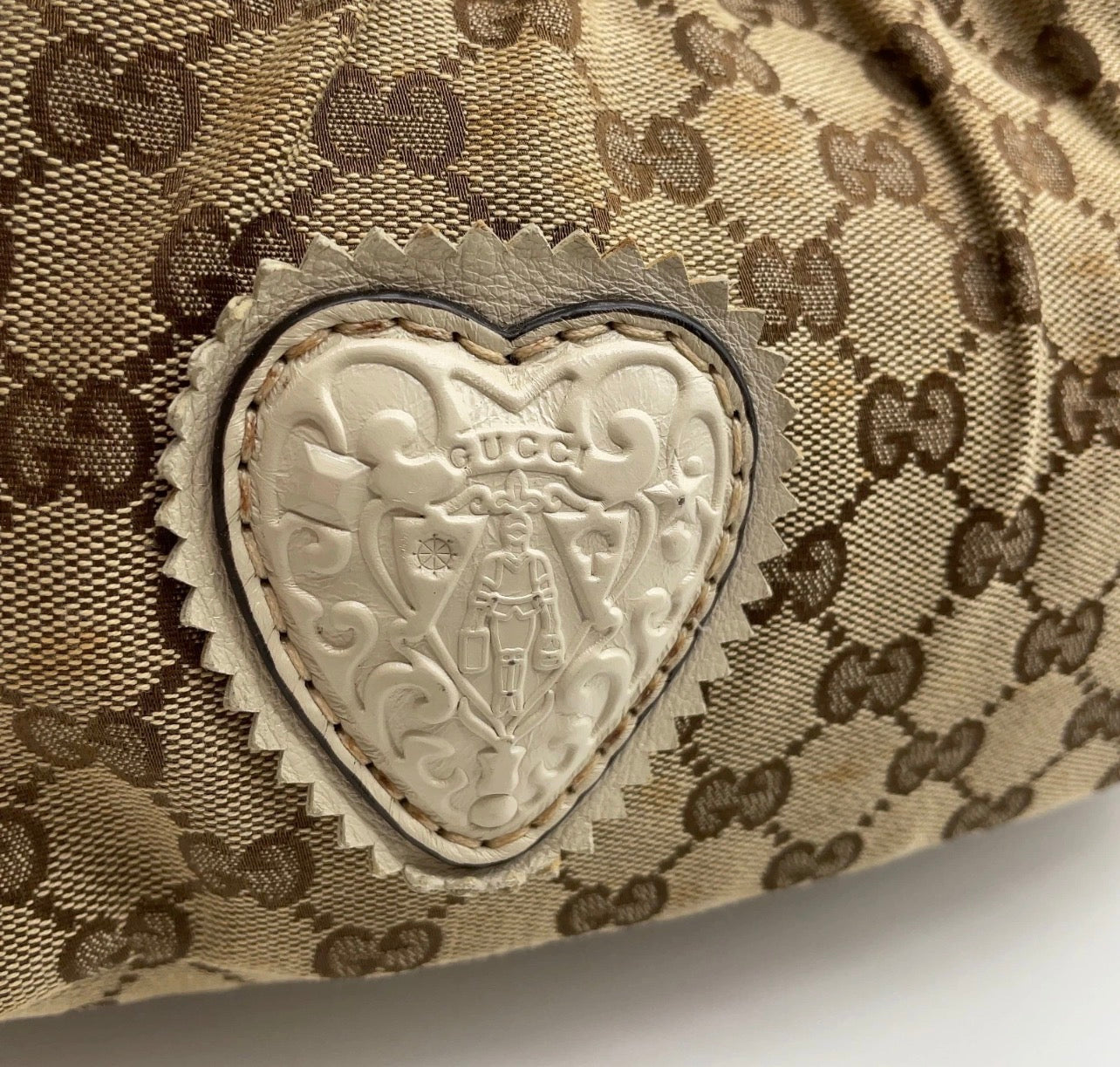 GUCCI Heart Crest GG Canvas Leather 2way Bag