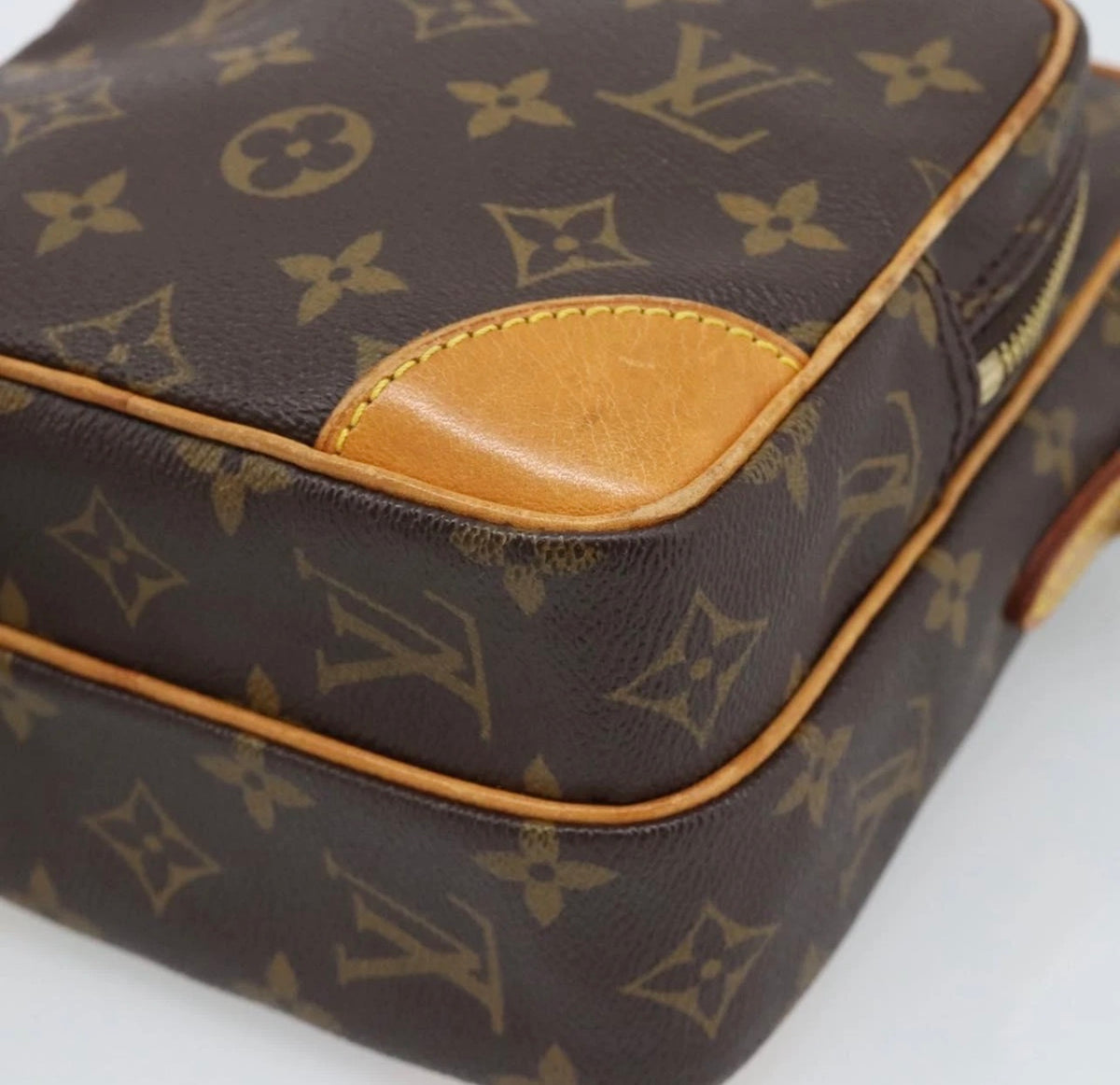 Vintage LOUIS VUITTON Amazon Shoulder Bag