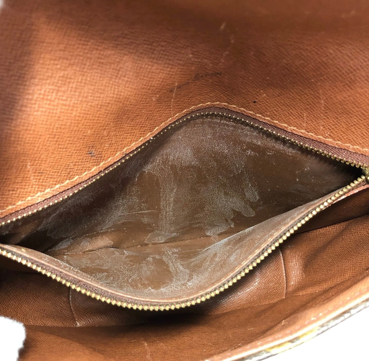 Authentic Louis Vuitton Chantilly MM Shoulder Bag Monogram Crossbody M51233 VI0940