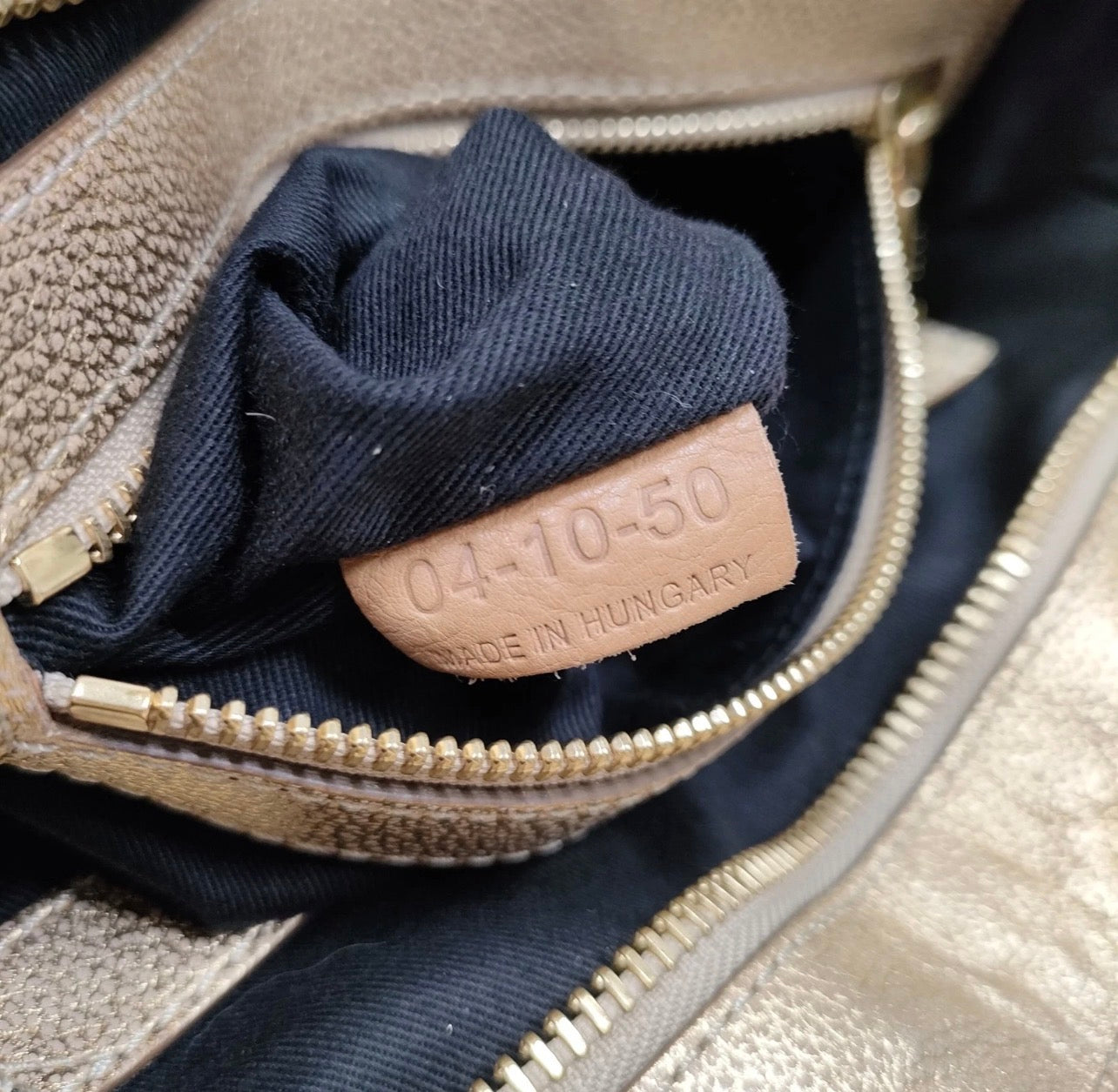 CHLOÉ Genuine Leather Handbag