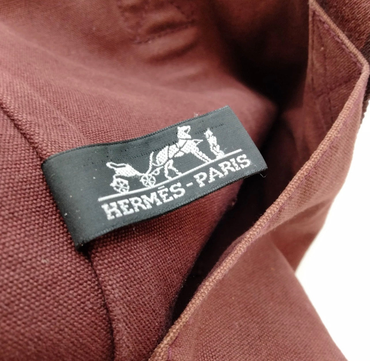 Hermès Bordeaux Bag