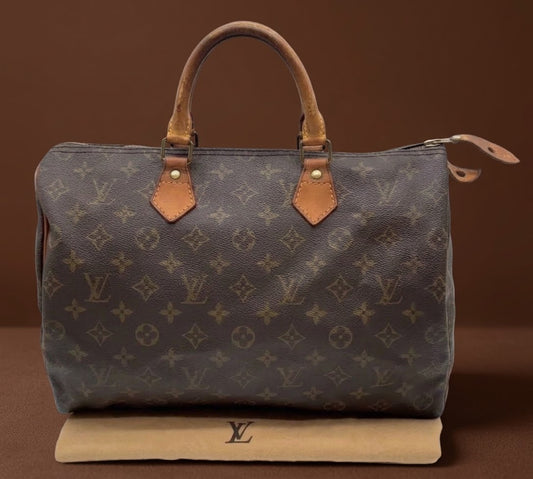 Louis Vuitton Monogram Speedy 35