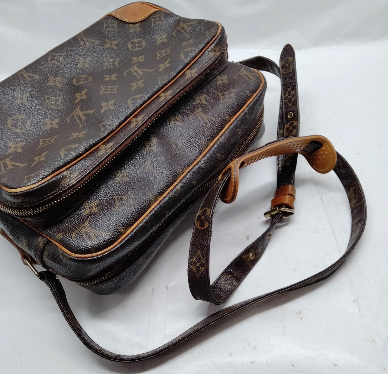 Vintage Louis Vuitton "Nile" Bag