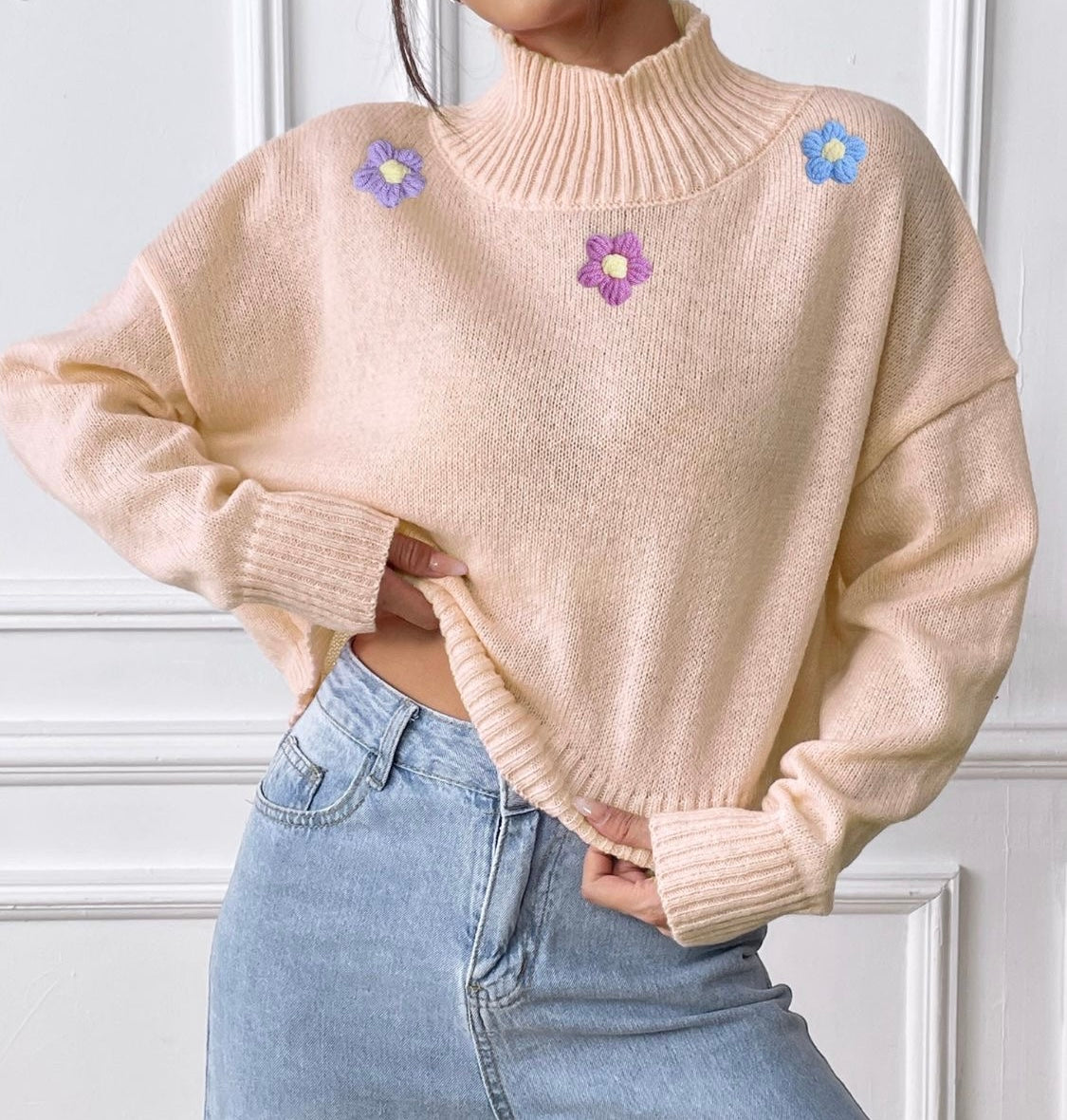 Flower Turtleneck Long Sleeve Sweater