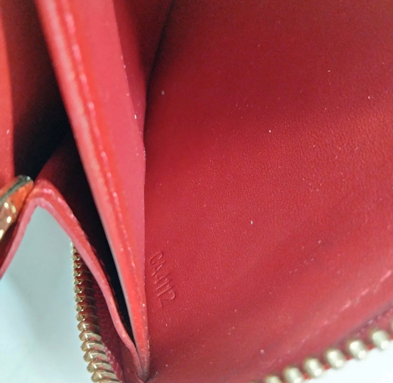 Pre-loved Louis Vuitton Vernis Leather Zippy Wallet
