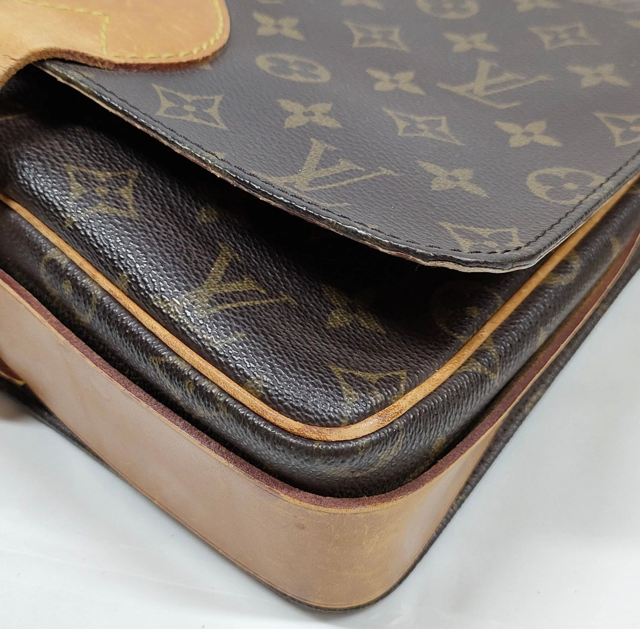 Vintage Louis Vuitton "Cartouchiere GM"