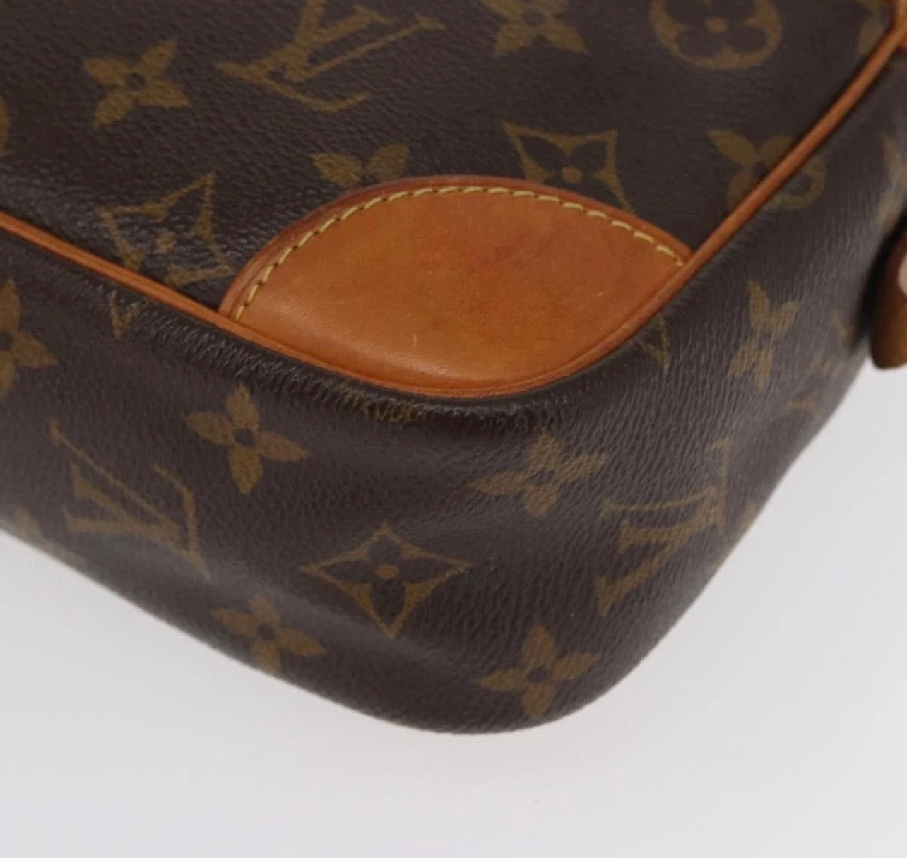 Vintage LOUIS VUITTON Compiegne 28 Clutch