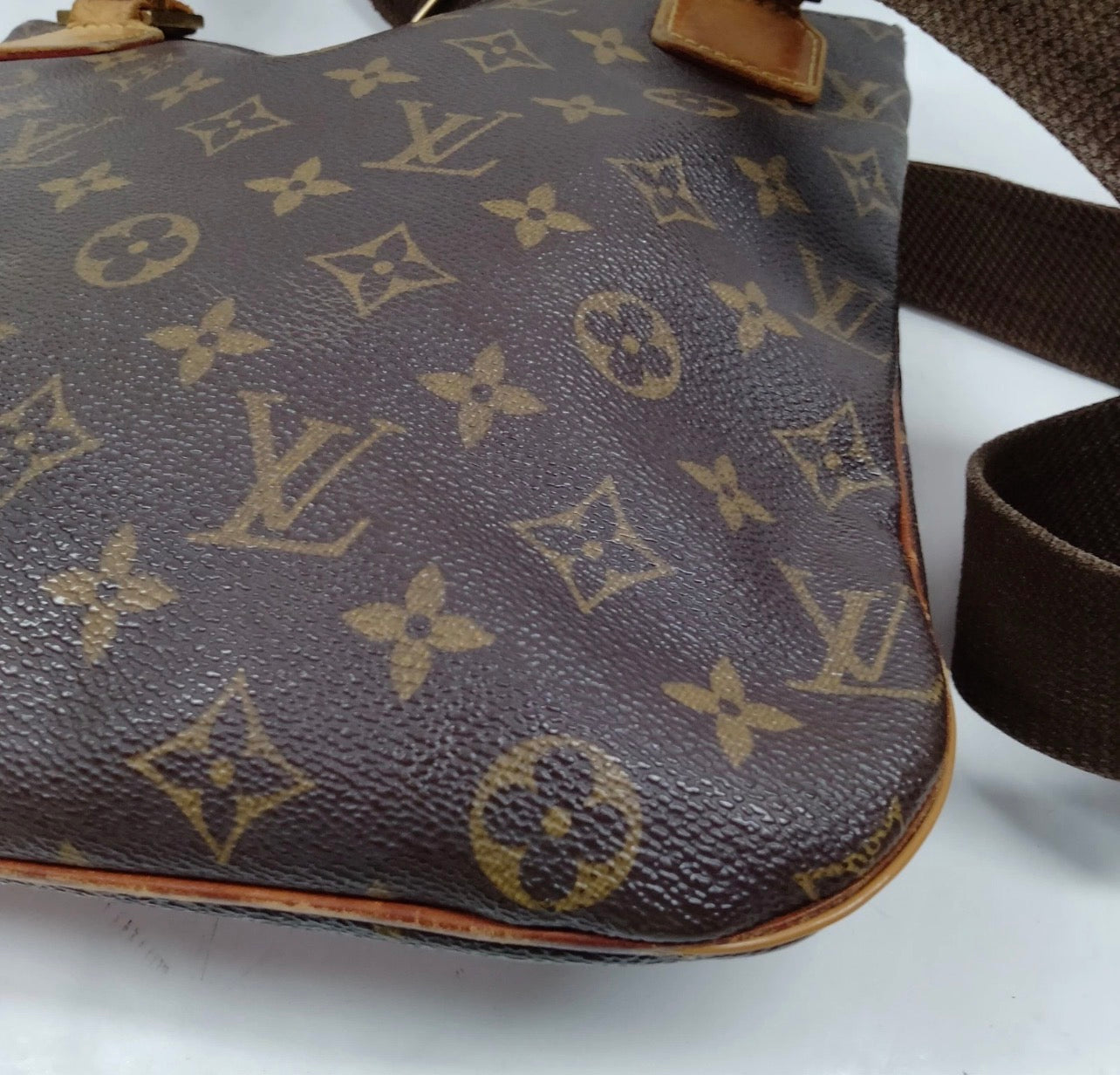 Vintage Louis Vuitton Pochette Bosphore