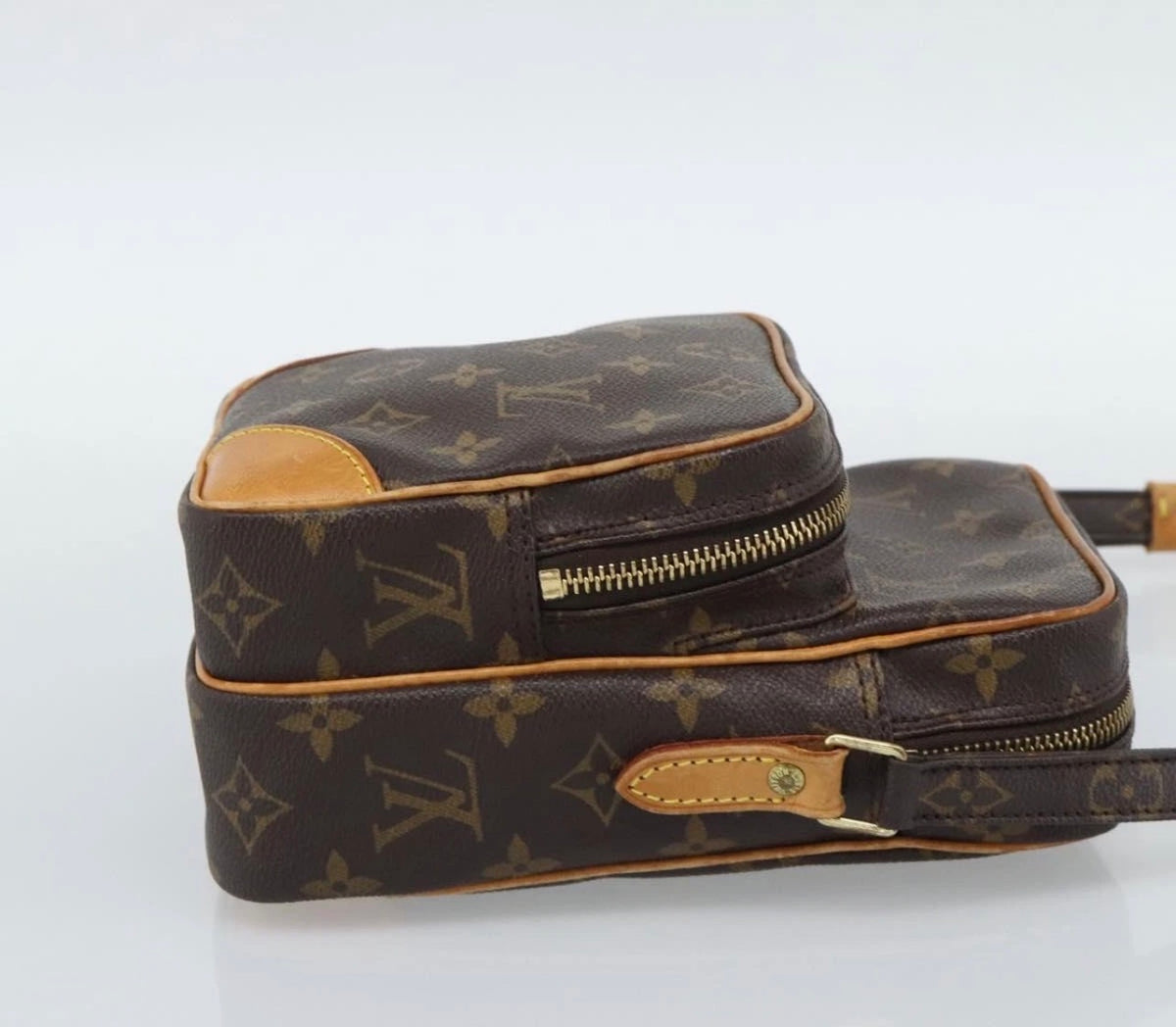 Vintage LOUIS VUITTON Amazon Shoulder Bag