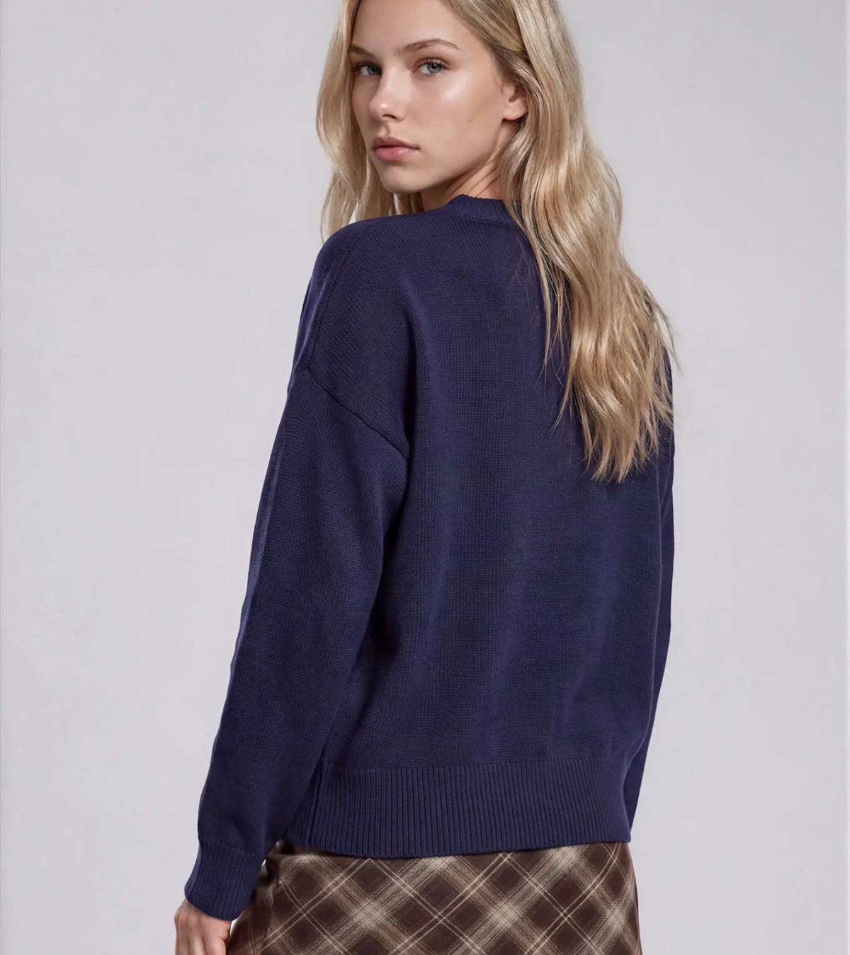 Puppy Jacquard Long Sleeve Knit
Pullover Sweater