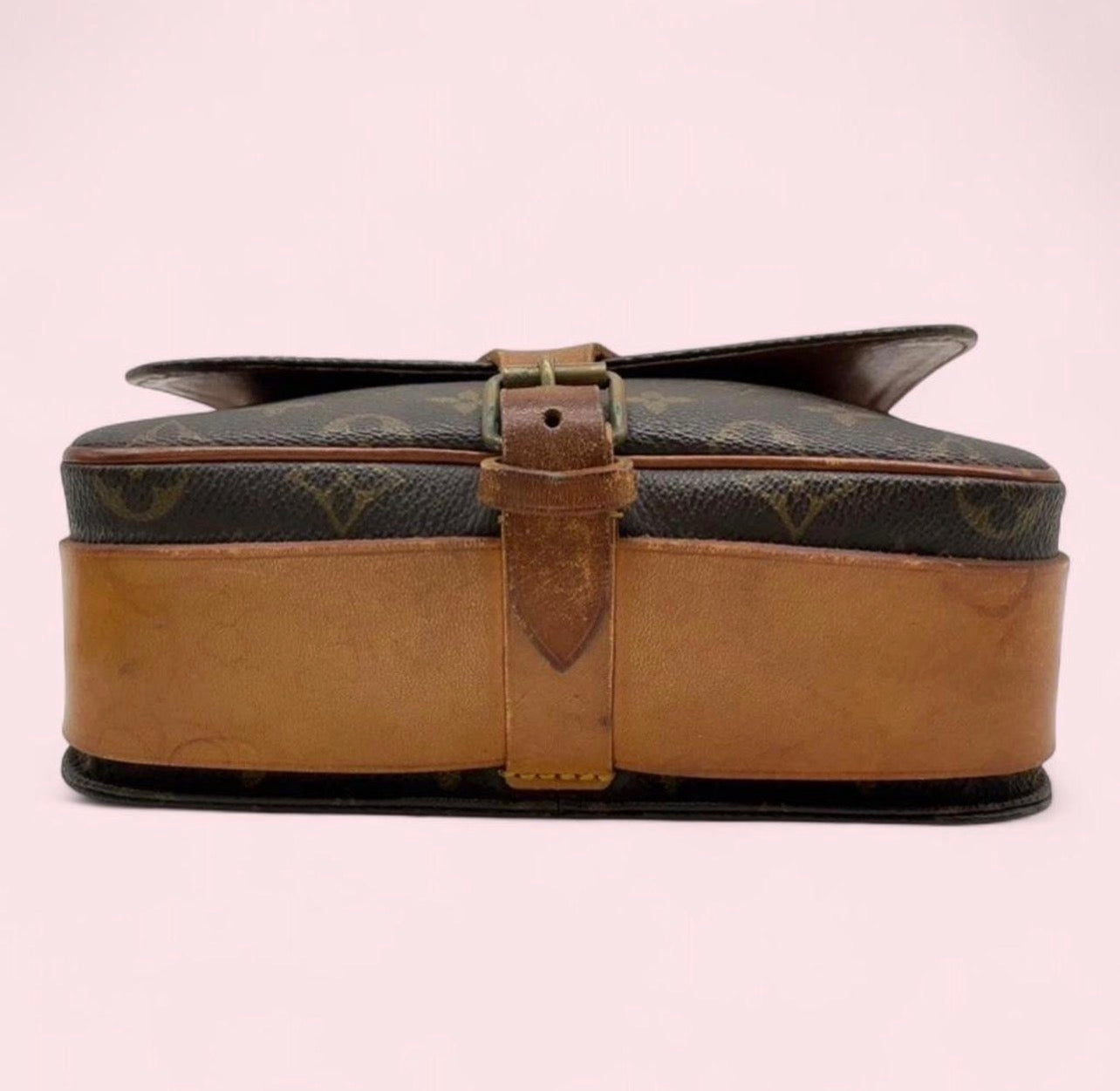 Authentic Vintage Louis Vuitton Monogram Cartouchiere MM M51253 Shoulder Bag