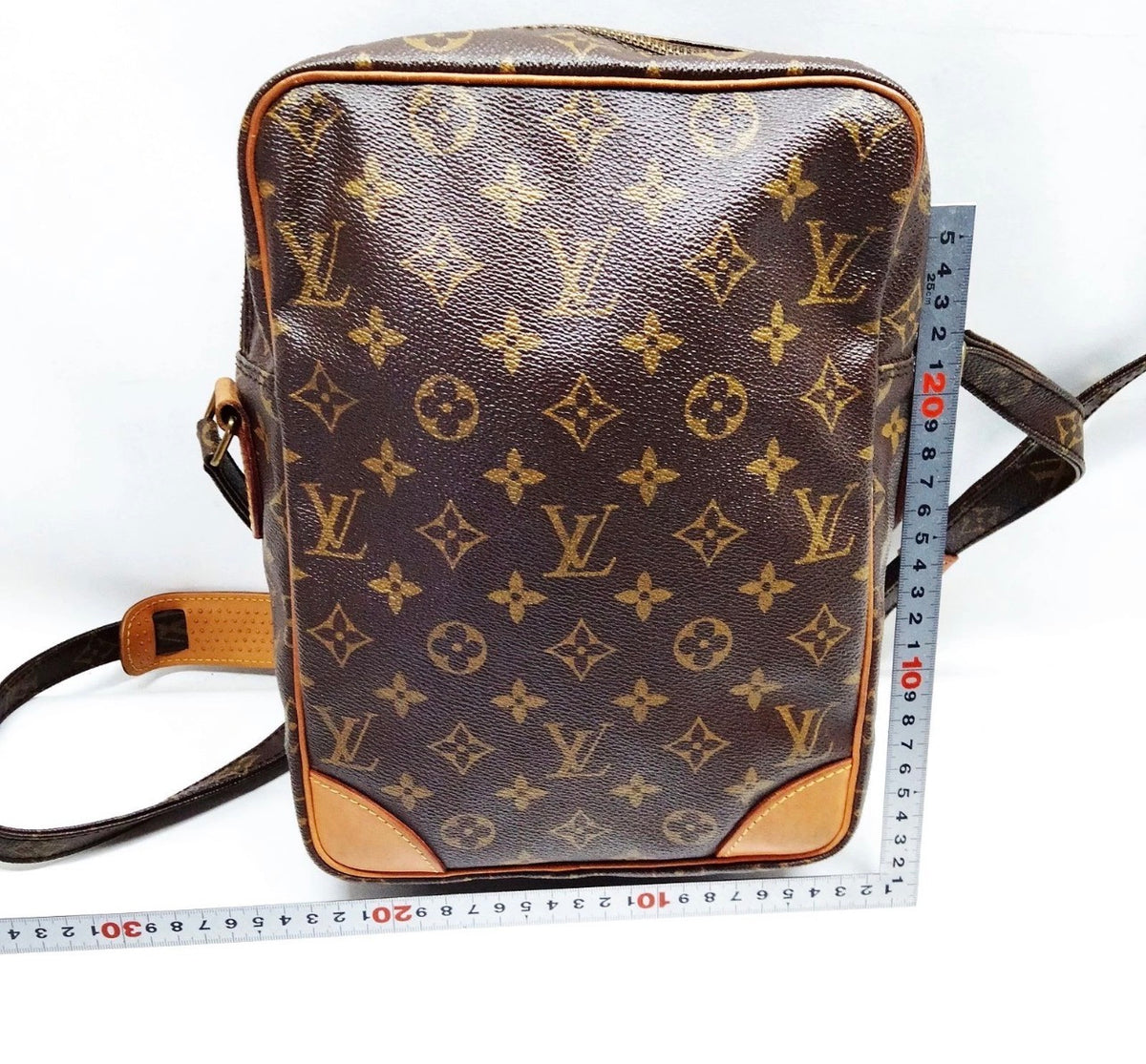 Vintage Louis Vuitton Danube MM