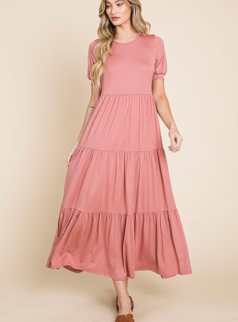 BOMBOM Short Sleeve Tiered Maxi Dress