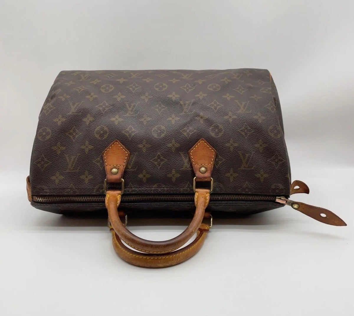 Louis Vuitton Monogram Speedy 35