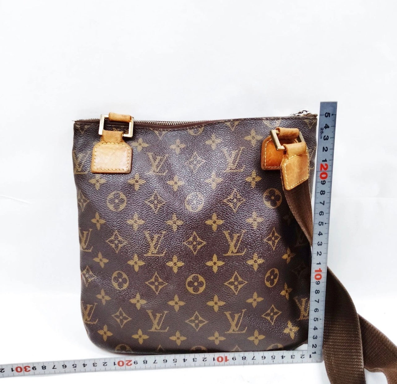 Vintage Louis Vuitton Pochette Bosphore