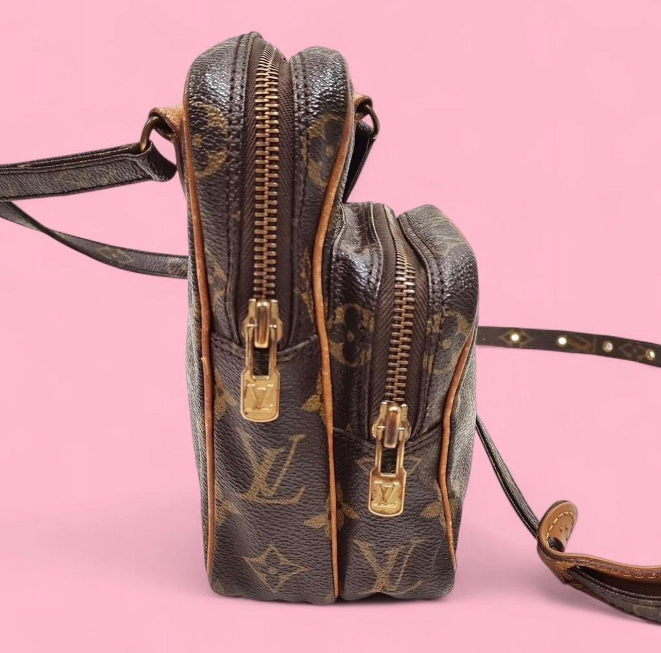 Vintage Louis Vuitton Mini Amazon Monogram Crossbody