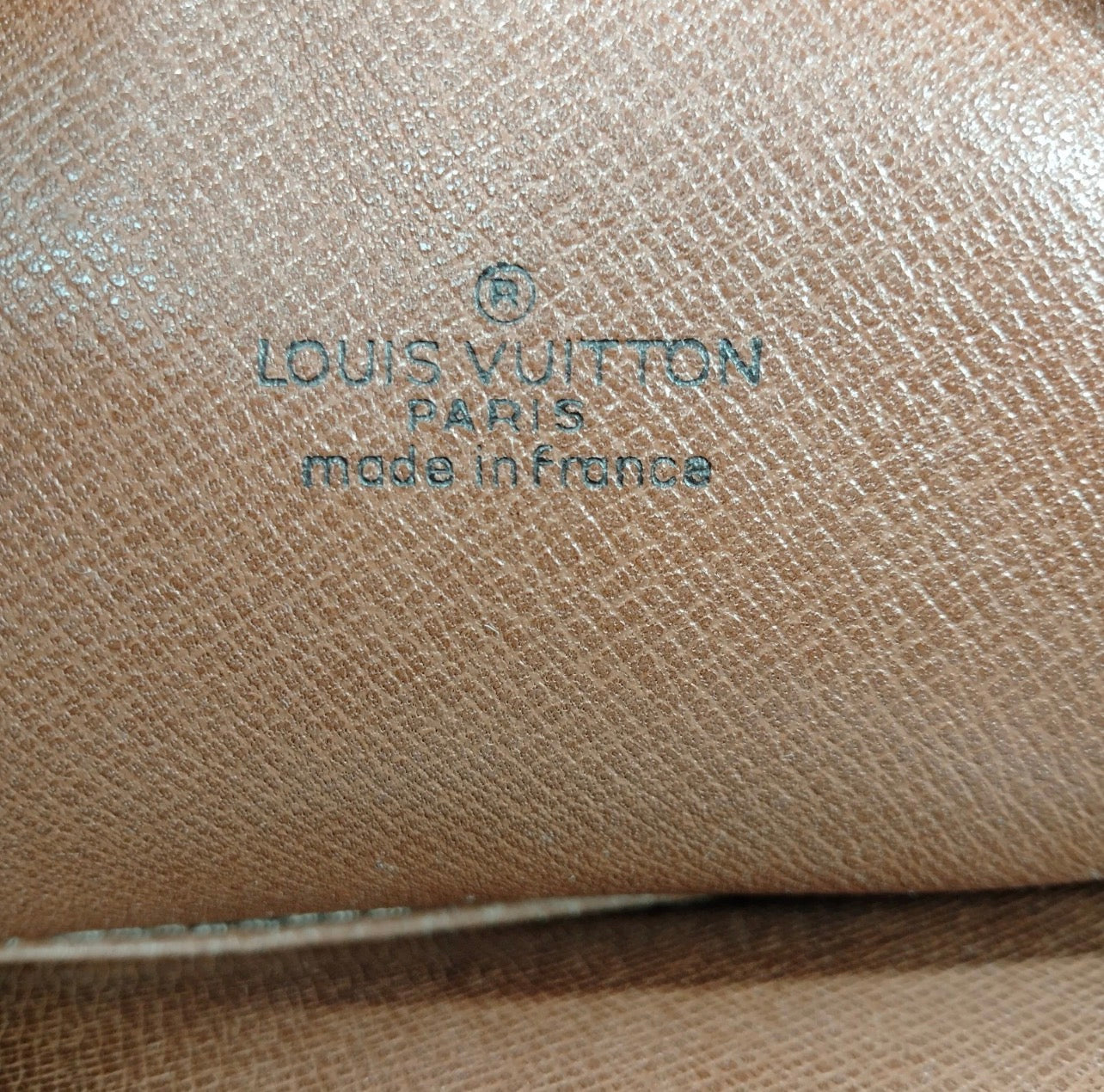 Vintage Louis Vuitton LV Crossbody bag Amazon (1988)