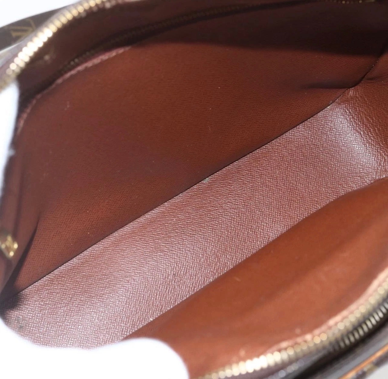Vintage LOUIS VUITTON Nile Shoulder Bag (Canvas)
