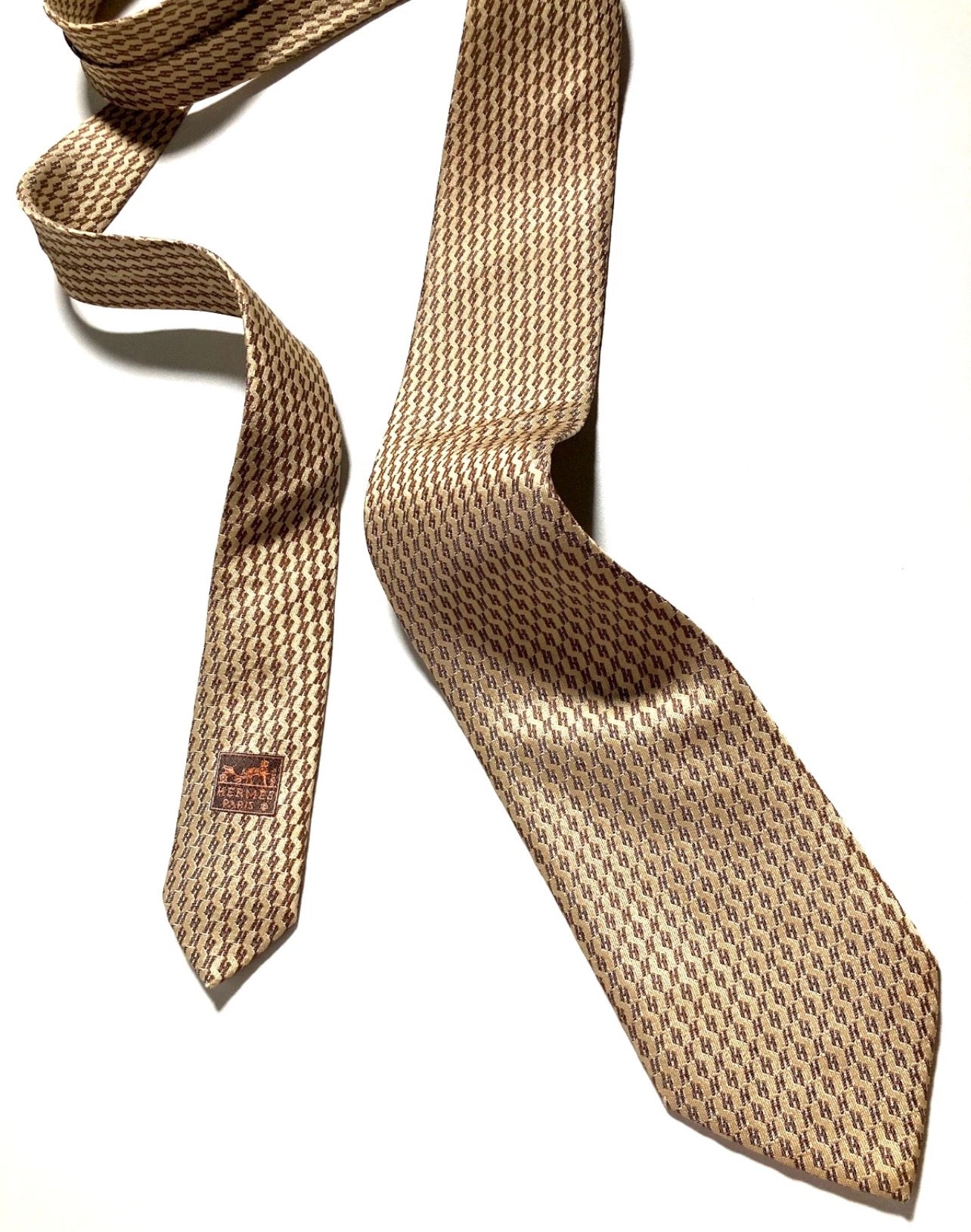 Vintage Hermès "H" JACQUARD SILK WOVEN TIE
