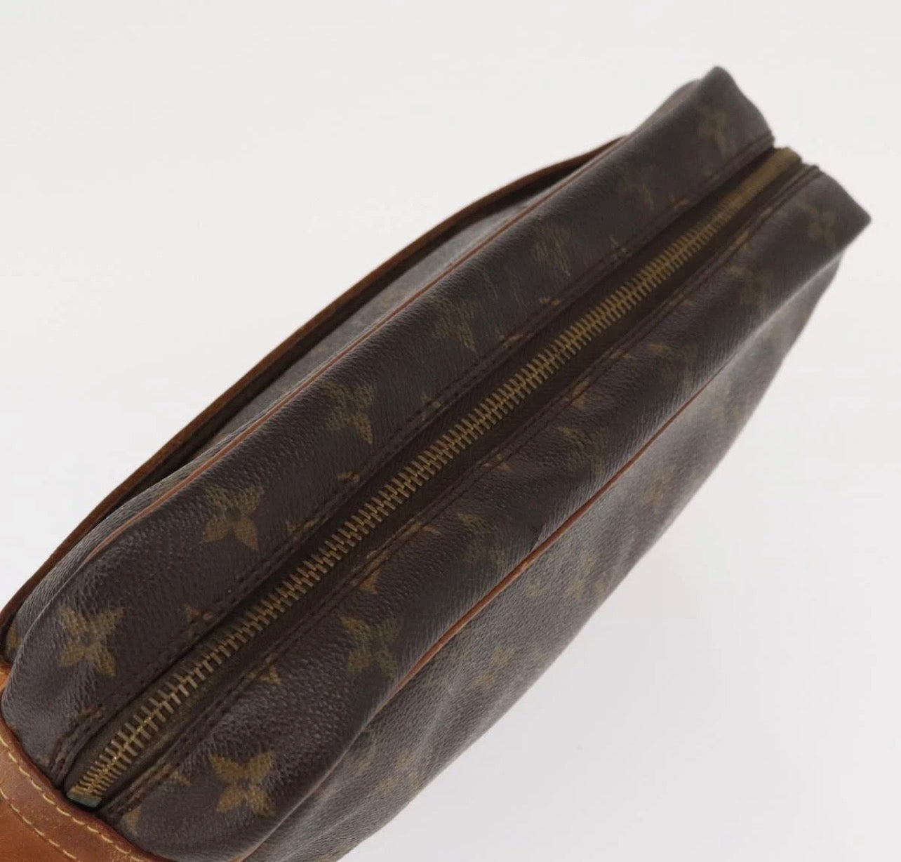 Vintage LOUIS VUITTON Compiegne 28 Clutch