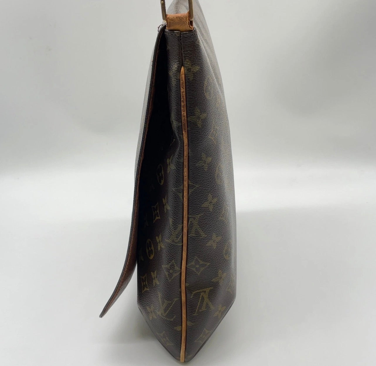 Vintage Louis Vuitton Monogram Musette Bag
