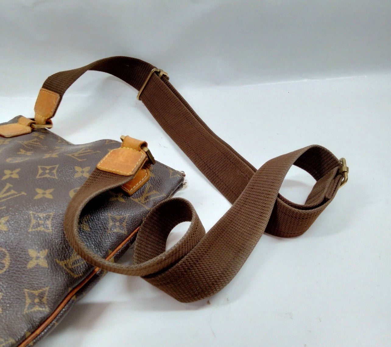 Vintage Louis Vuitton Pochette Bosphore