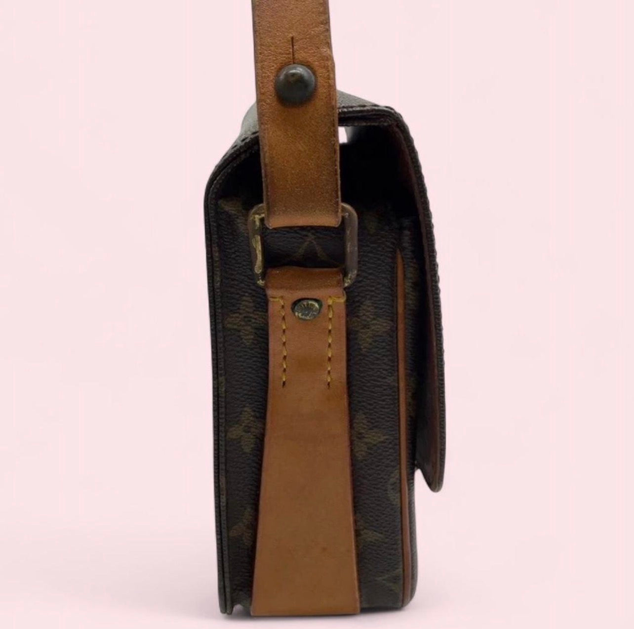 Authentic Vintage Louis Vuitton Monogram Cartouchiere MM M51253 Shoulder Bag