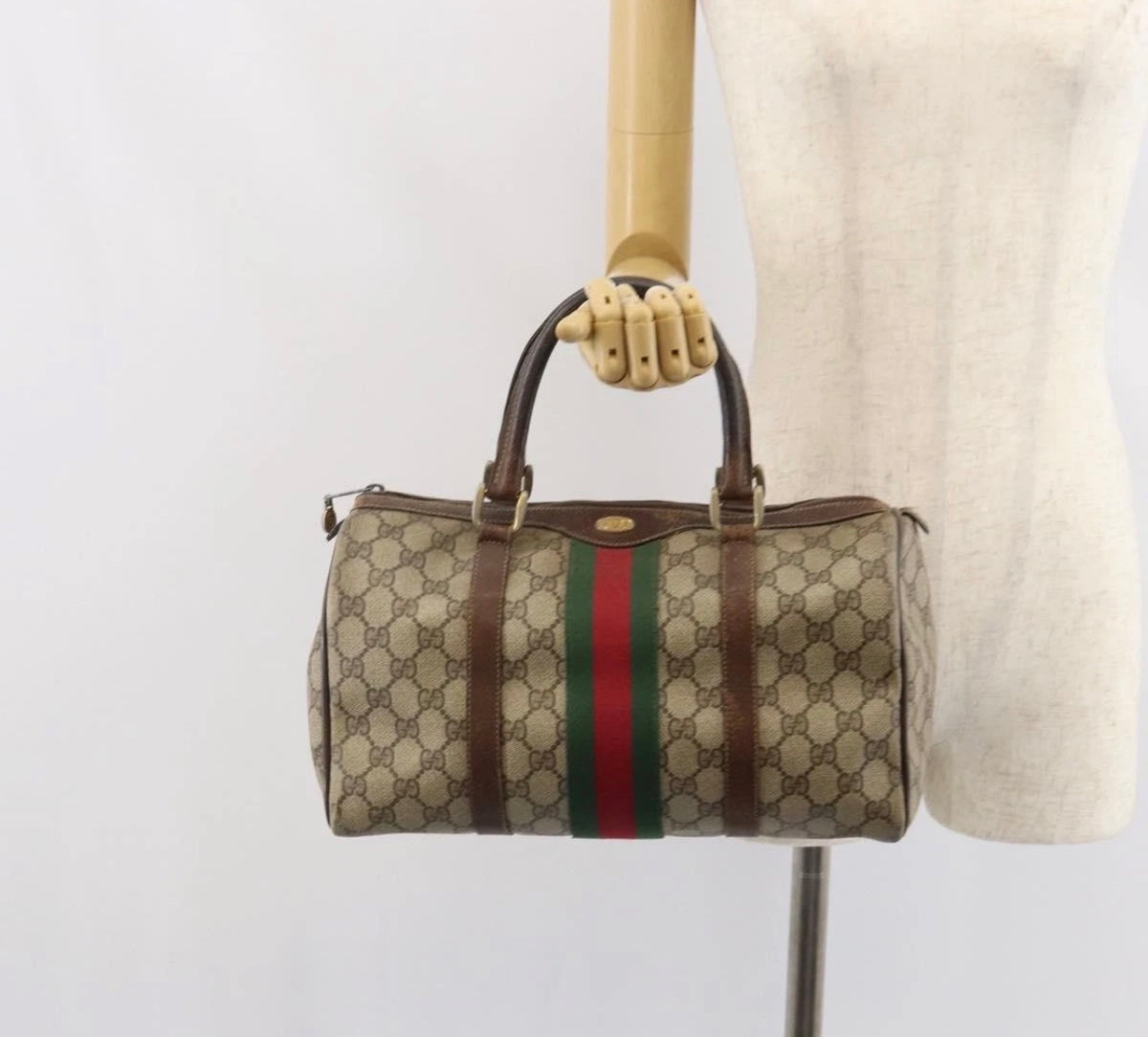 Vintage GUCCI GG Supreme