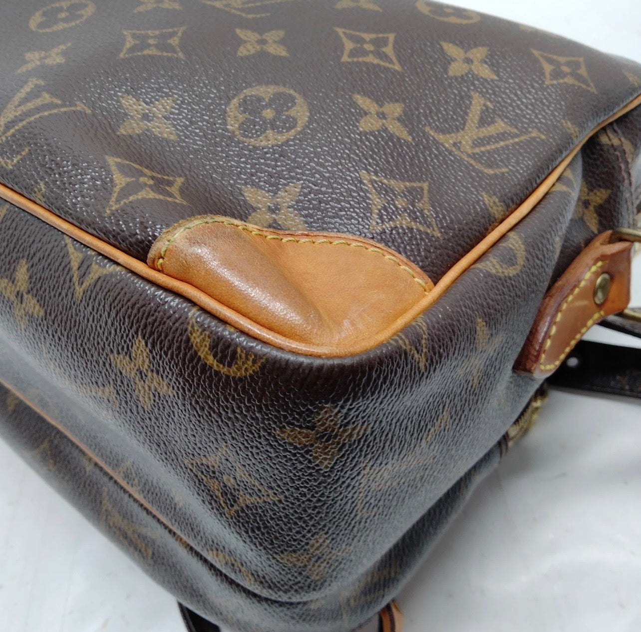 Vintage Louis Vuitton "Nile" Bag