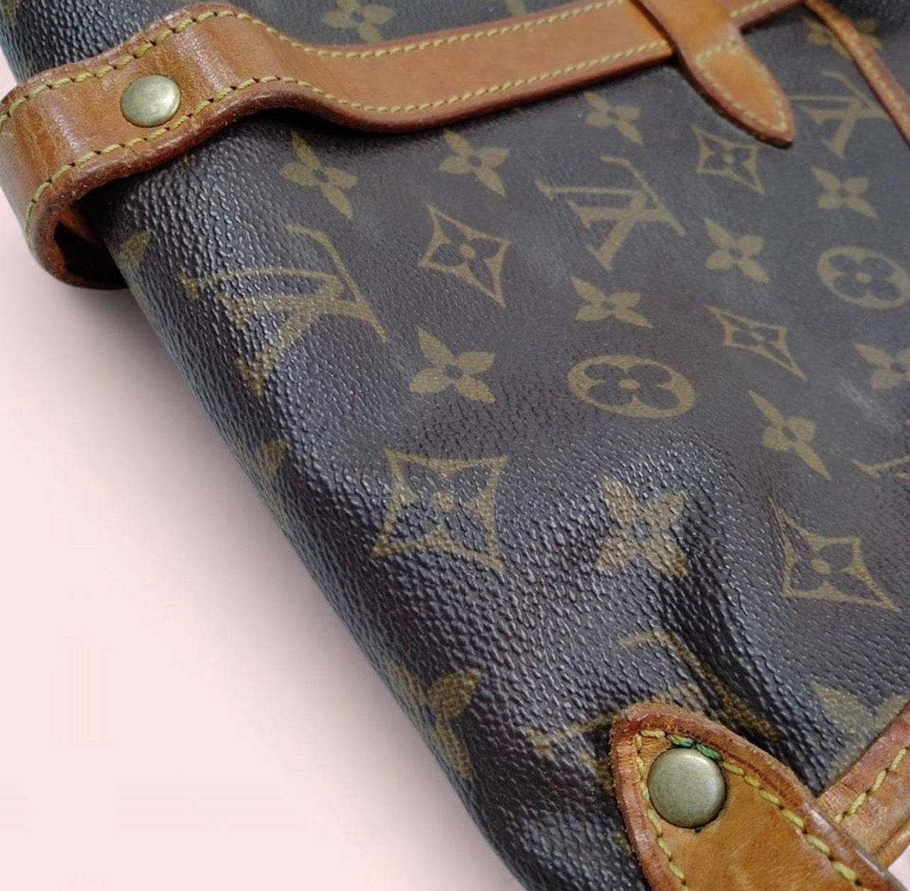 Vintage Louis Vuitton Crossbody bag Saumur 30 (1989)