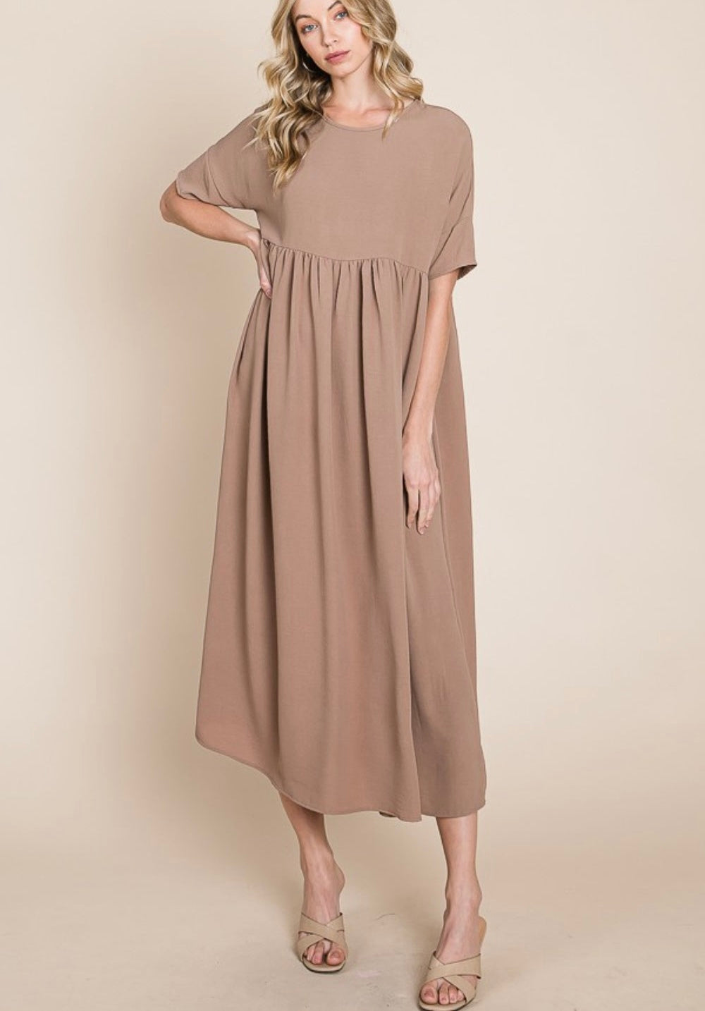 BOMBOM Round Neck Ruched Midi Dress