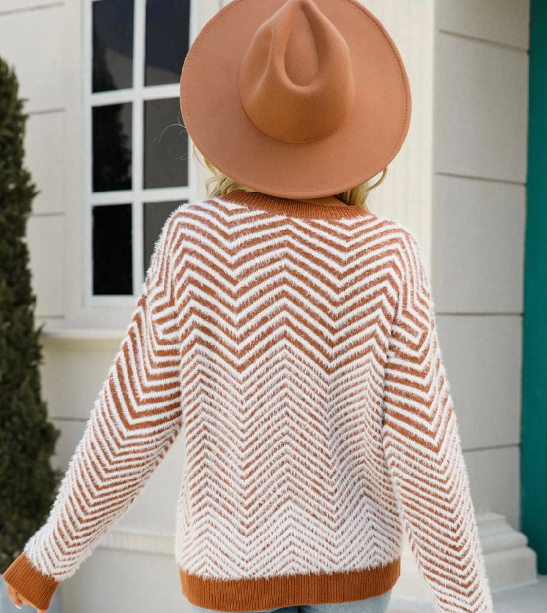 Round Neck Long Sleeve Sweater