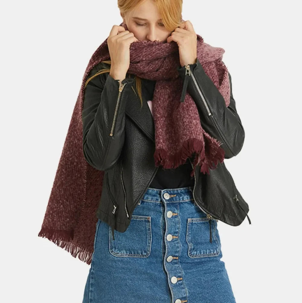 f74480dc-1baf-4acc-a383-7efc34ee3647-Max