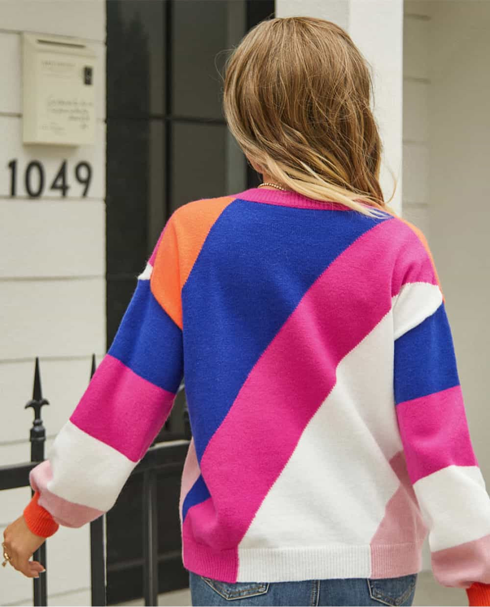 Color Block Round Neck Long Sleeve Sweater