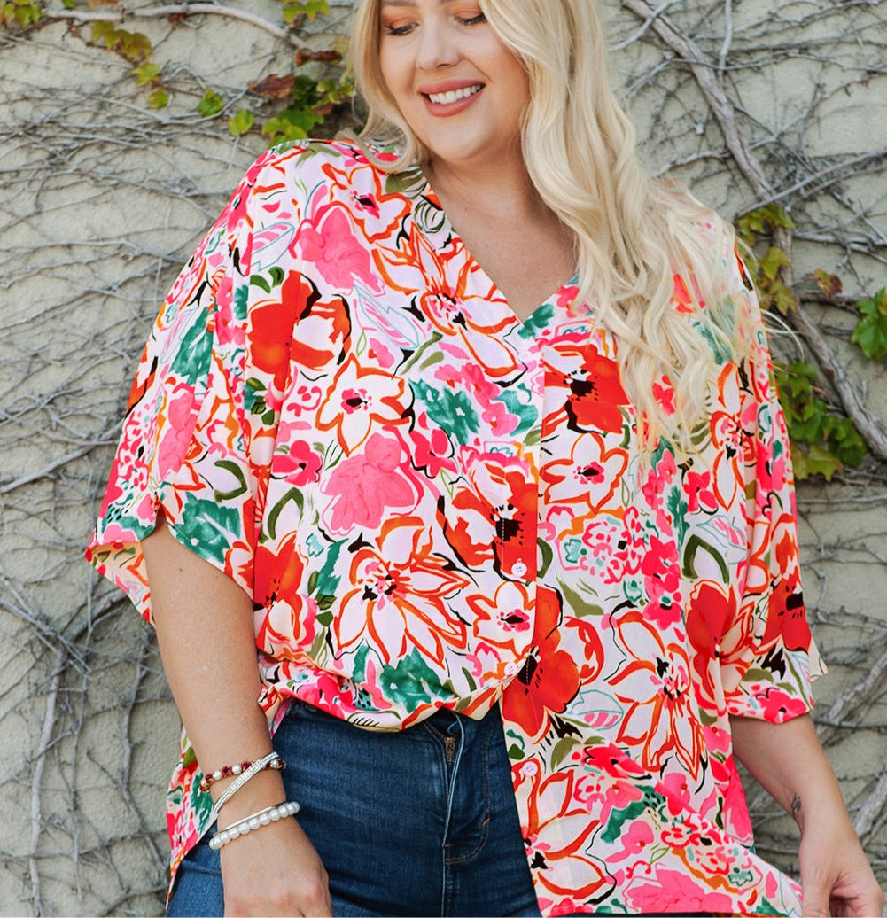 Plus Size Floral V-Neck Half Sleeve Shirt